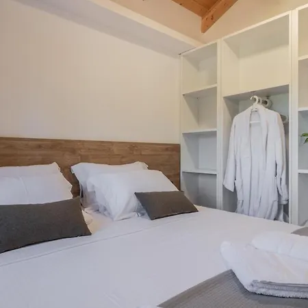 Azor Luxury Ii Vilă