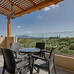 빌라 Azor Luxury Ii *